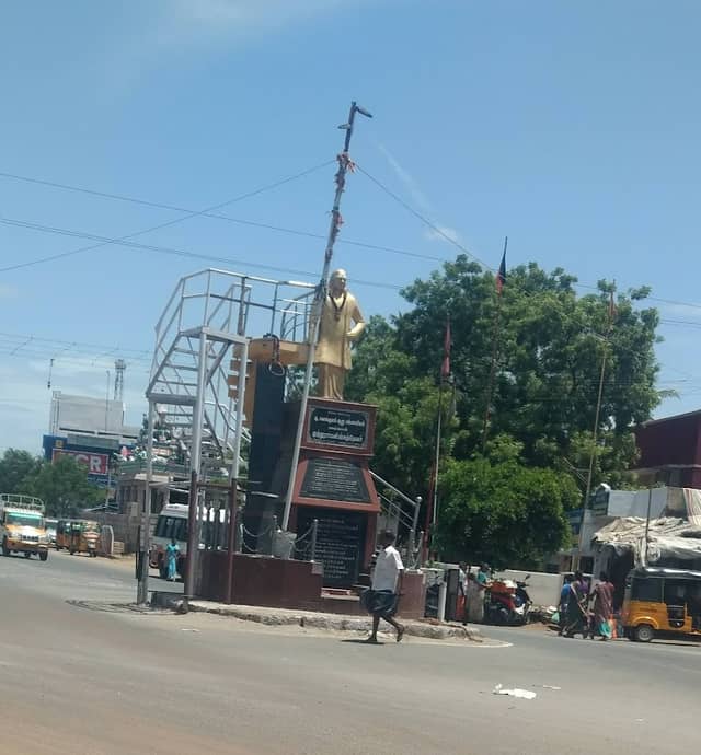 Muthuramalinga Maravar Statue - Image 2