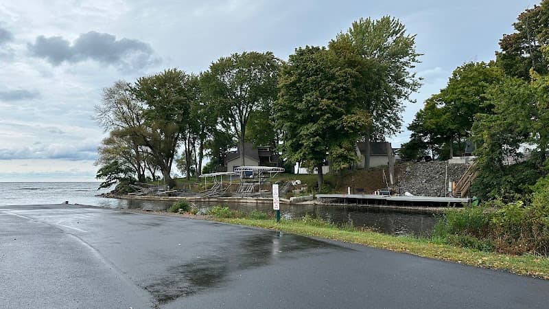 Thompson park and Bear Creek Harbor - Image 1