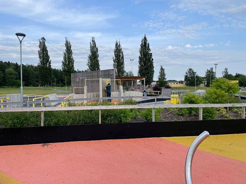 Bro Skatepark - Image 1