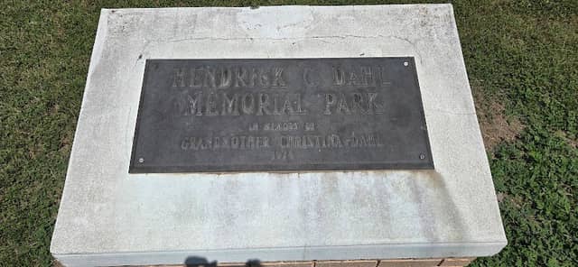 Dahl Park - Image 1