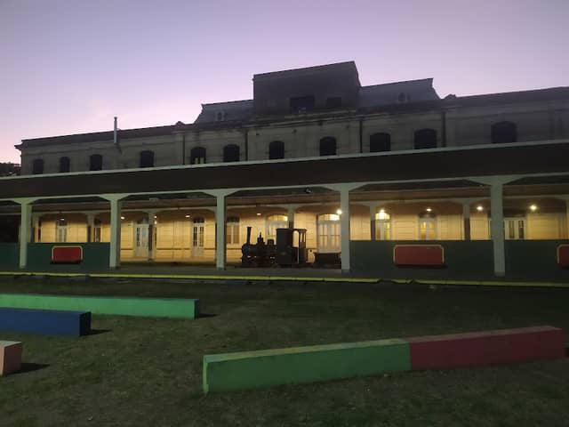 Anfiteatro de la vieja estación - Image 1