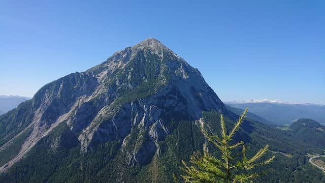 Gindlhorn - Image 1