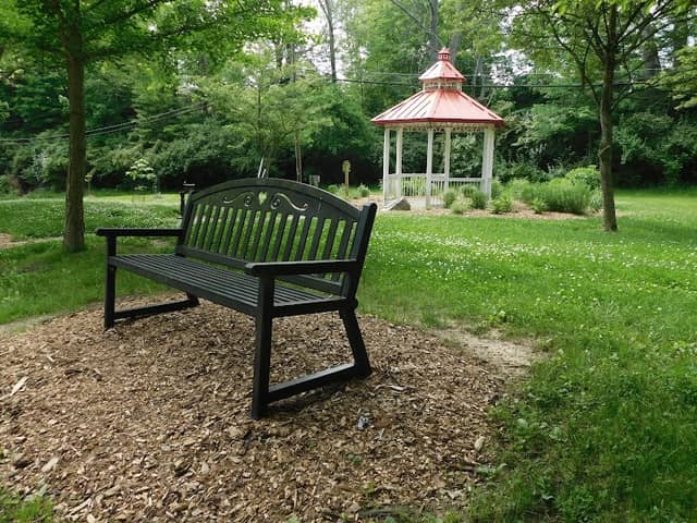 Village Anniversary Park - Image 1