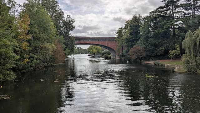 Guards Club Island - Image 2