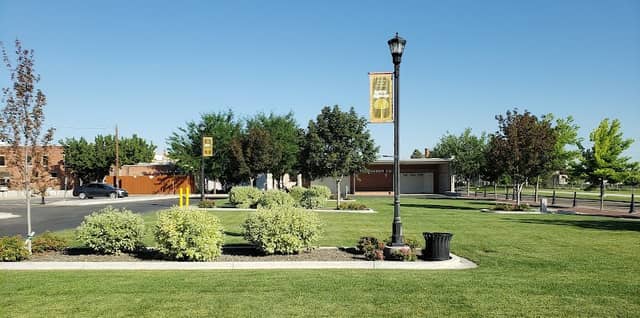 Lloyd Square Park - Image 1