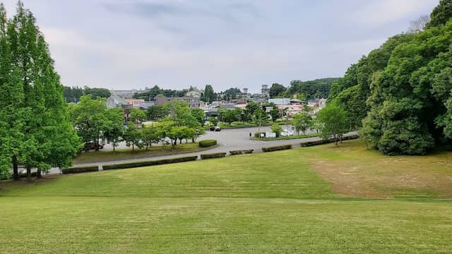 Tatsunokuchi Kyūryō Park - Image 1