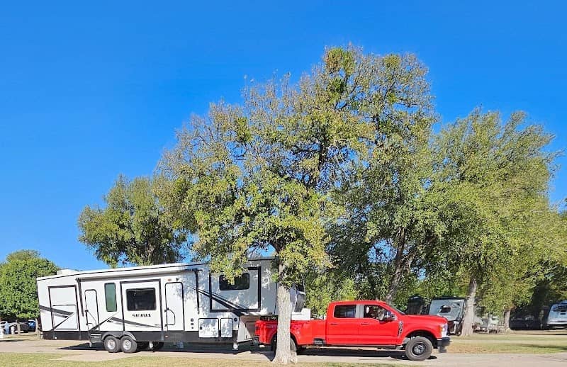 Oak Creek RV Park - Image 2