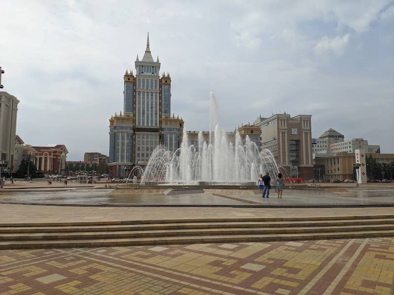 Ploshchad' Tysyacheletiya - Image 1
