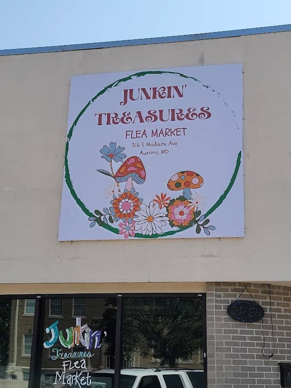Junkin Treasures Flea Market - Image 1