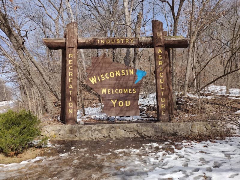 Wisconsin Welcomes You Sign - Image 2