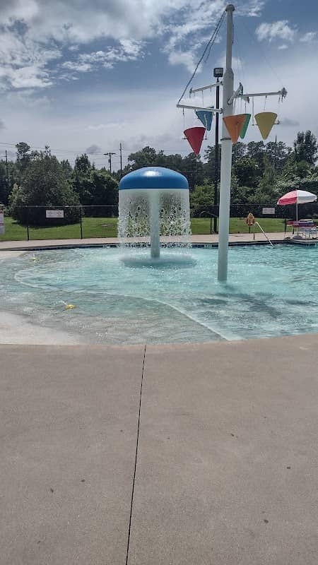 Denton Street Pool - Image 1