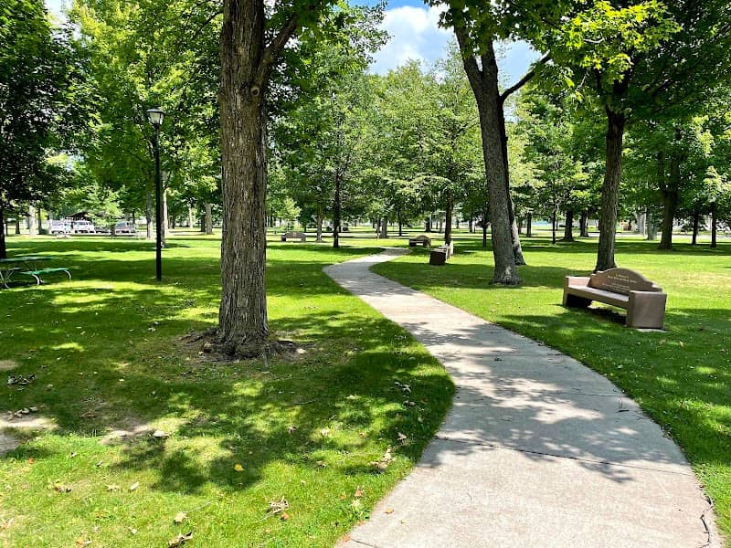 City Park East and West - Image 1