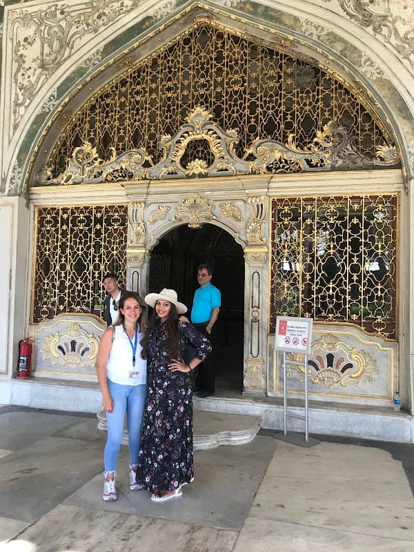 Private Tour Guide - Image 1
