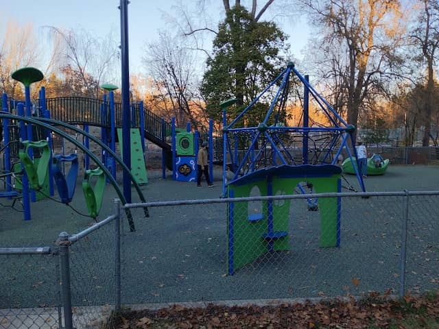 Memorial Park - Image 2