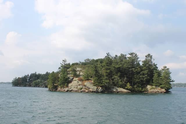 1000 Islands Arch - Image 2