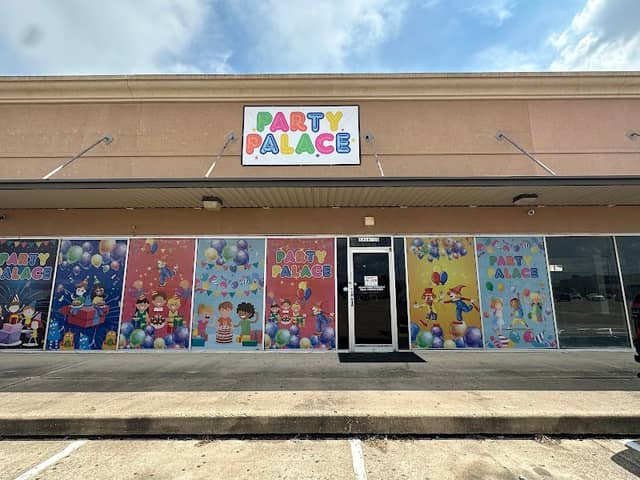 PARTY PALACE for Kids - Image 1