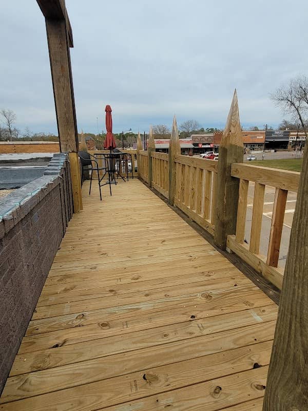 Gary Brewer's Deck House - Image 2