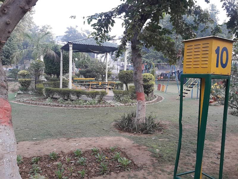 Apna Park - Image 1