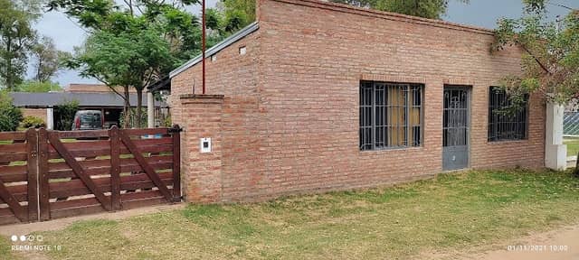 Plazoleta Los Gladiolos - Image 1