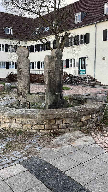 Brunnen Friedrich-Ebert-Strasse - Image 1