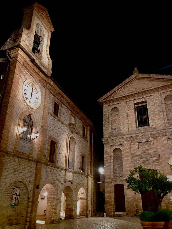 Piazza Peretti - Image 1