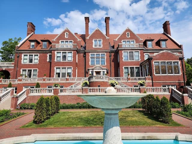 Glensheen Mansion - Image 1