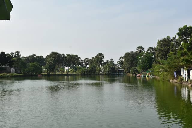 Wisata sepeda Air Hendrosari - Image 1