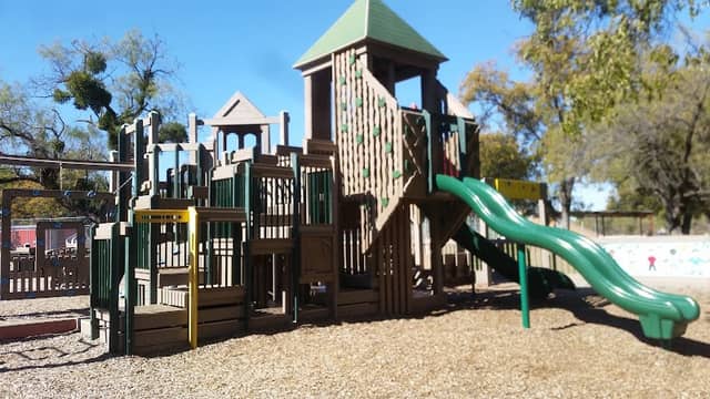 Ballinger City Park - Image 1