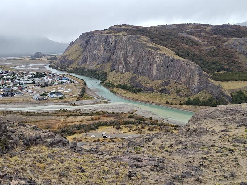 Confluencia del río Fitz Roy y Río de las Vueltas - Image 3