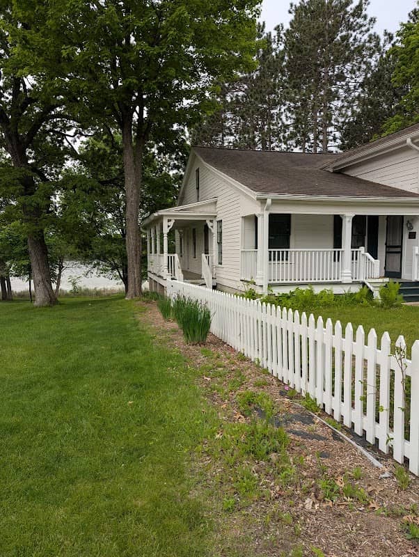 Hutchinson Historical House - Image 2