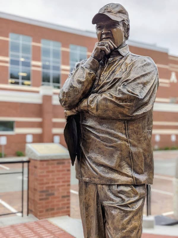 Jerry Moore Plaza - Image 2