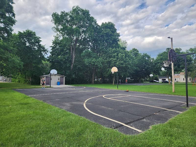 Putnam Park Area - Image 1
