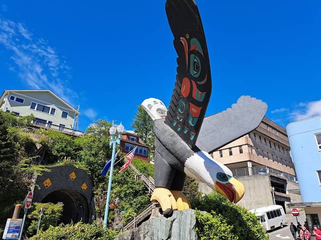 Eagle Park - Image 1