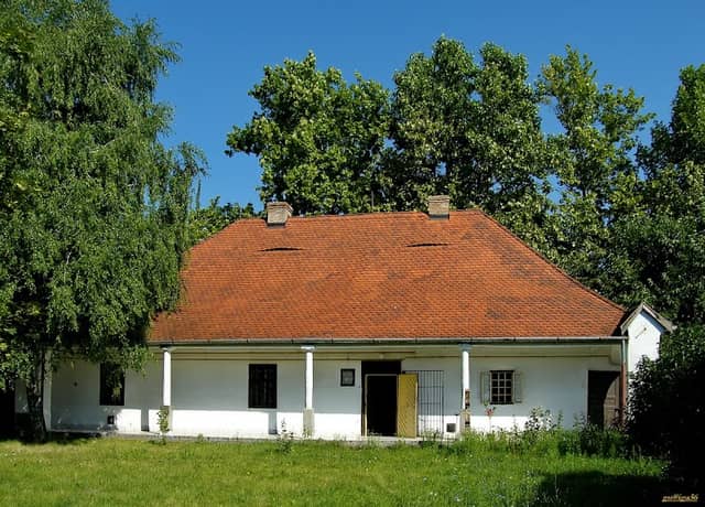 Vágó Pál Helytörténeti Gyűjtemény - Image 1