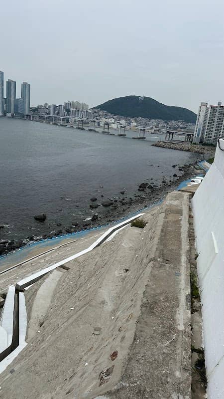 Photo point - Image 1