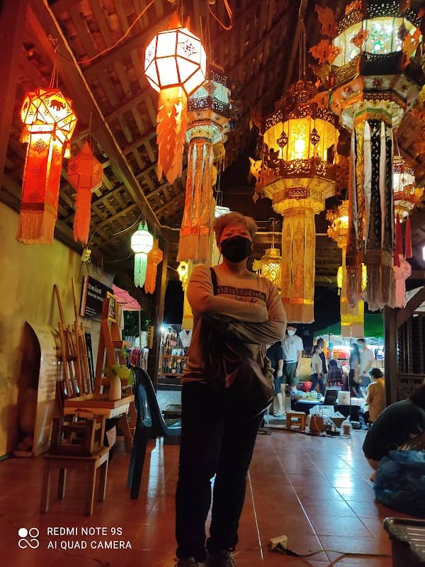 Kad Kongta Night Market - Image 2