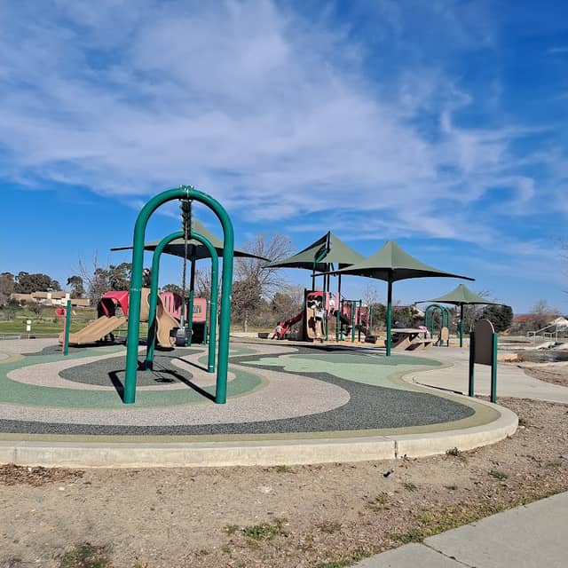 Robertson Park - Image 1
