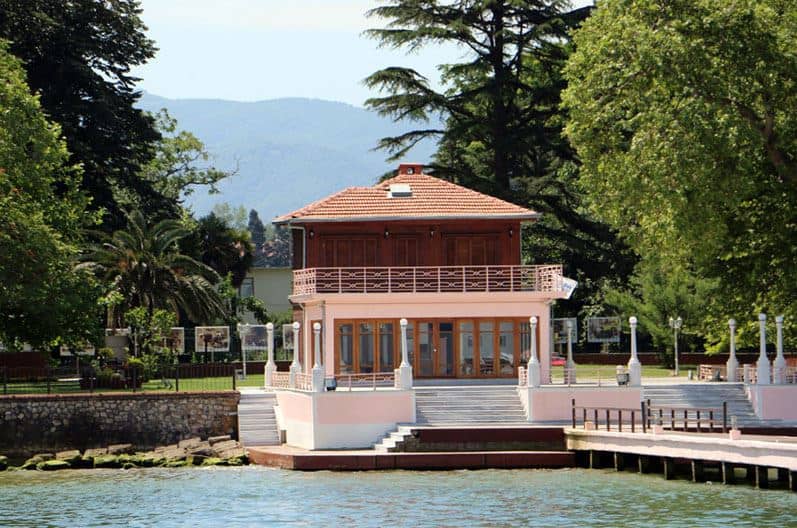 Yürüyen Köşk - Image 2