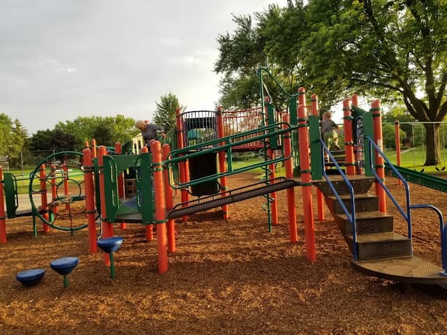 Robbins Park - Image 2