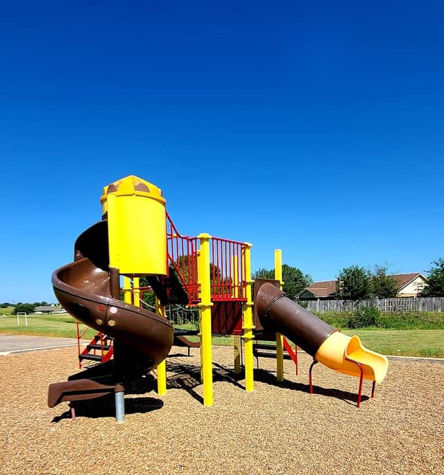 Sullivan Village Park - Image 2