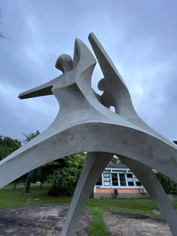 Monumento Universitário - Image 2