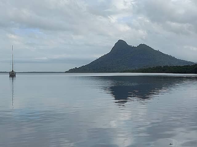 Haycock Island - Image 2