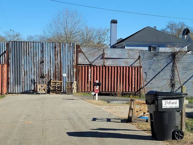 The Walking Dead Woodbury - Image 2