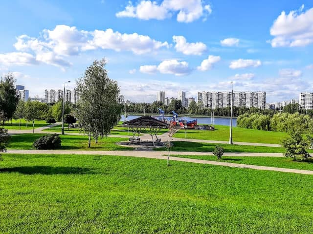 Brateyevskiy Kaskadnyy Park - Image 1