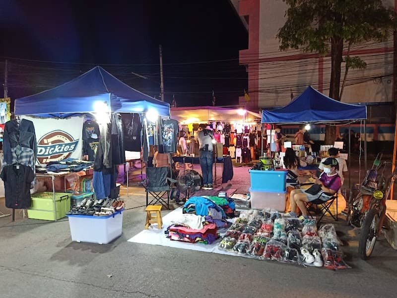 ถนนคนเดิน : ตลาดไนท์เทคนิค (Night Market) - Image 1