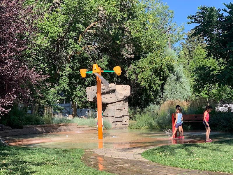 Splash Park - Image 1