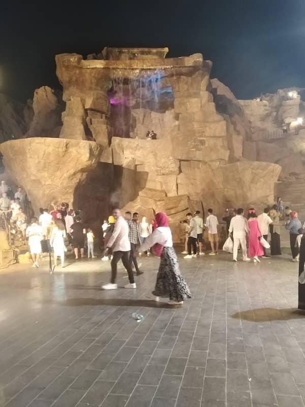 شلال مائي صناعي - Image 1