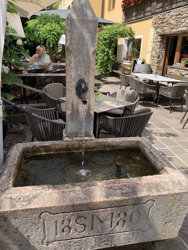Dorfbrunnen - Image 1