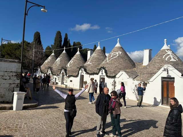 Placa histórica de Alberobello - Image 1