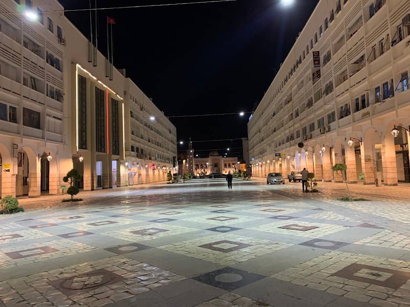 Hundred Meters Square - Image 1